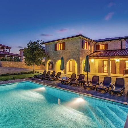 Beautiful Home In Turcic With Wifi Вантачичи Экстерьер фото
